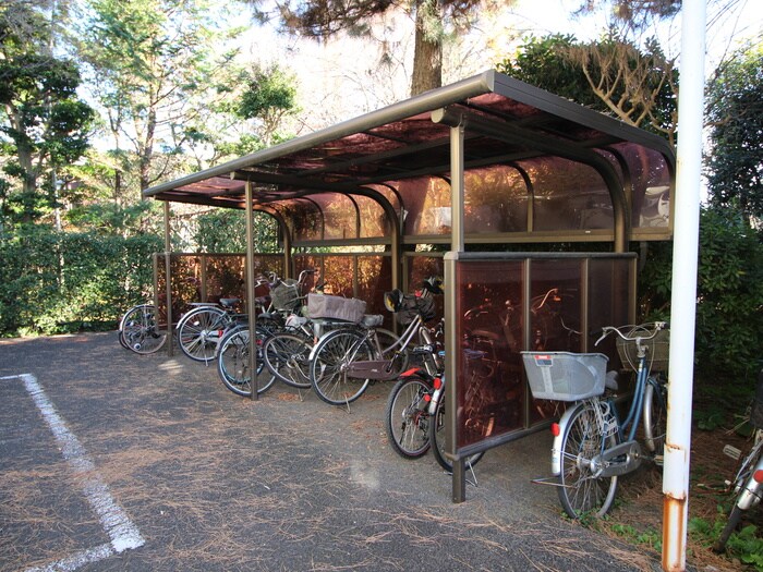 リヴレーヌアンの物件外観写真