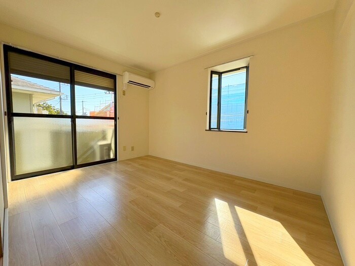 リヴレーヌアンの物件内観写真