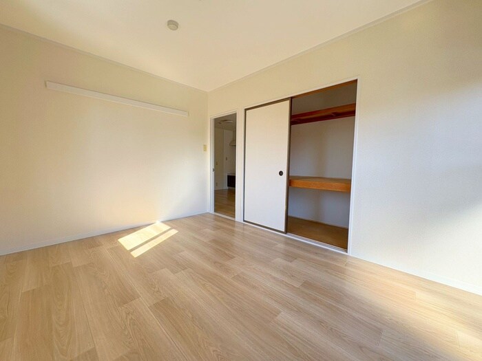 リヴレーヌアンの物件内観写真