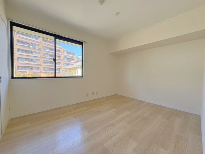 リヴレーヌアンの物件内観写真