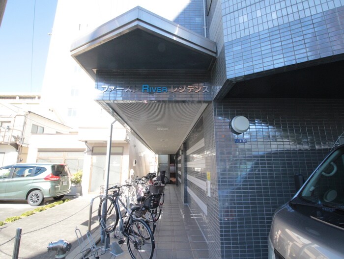 ファ－ストレジデンスの物件外観写真