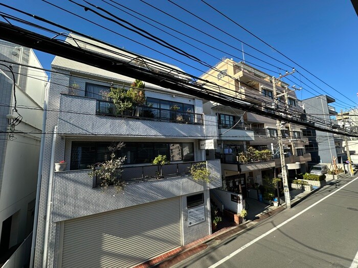 ロックリッジハウスの物件内観写真