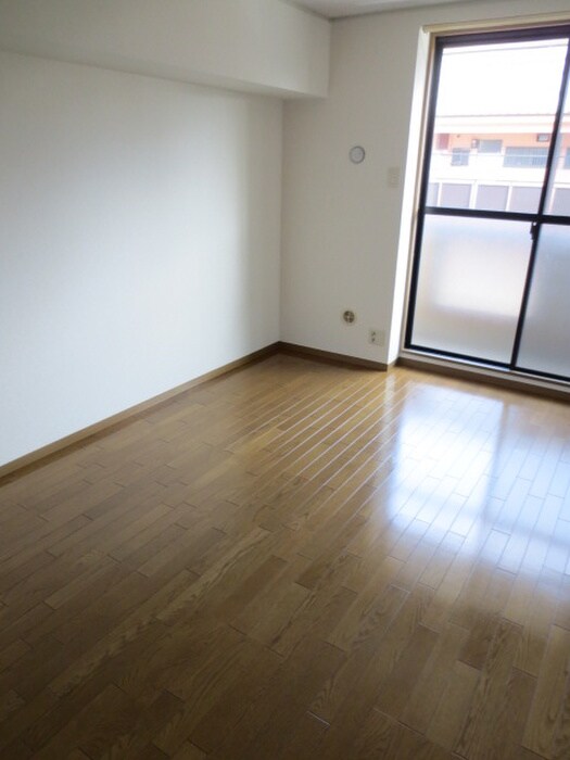 ウエストアロームの物件内観写真