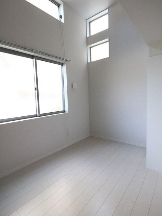 ﾌﾟﾗｲﾑﾃﾗｽ小田急相模原Ⅰ　B棟の物件内観写真