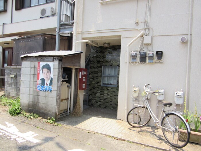 富岡マンションの物件外観写真