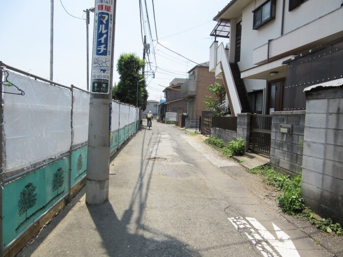 富岡マンションの物件外観写真