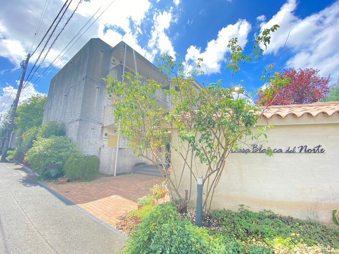 カサブランカＮの物件外観写真