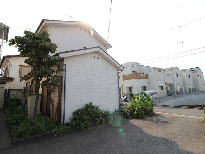 下新倉3丁目戸建ての物件外観写真