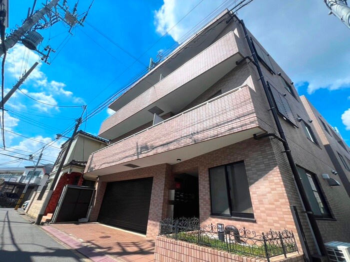 プラムコ－ト沼袋の物件外観写真