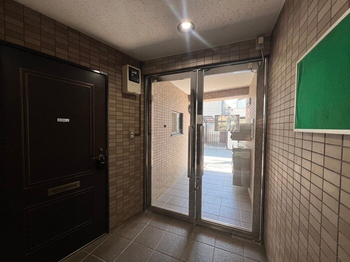 プラムコ－ト沼袋の物件外観写真