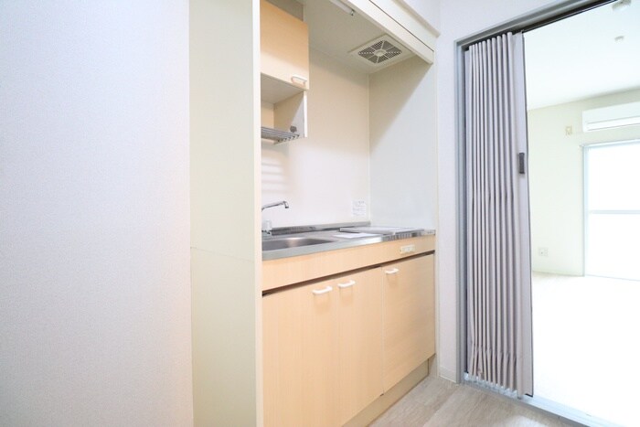 メゾンプリーストの物件内観写真