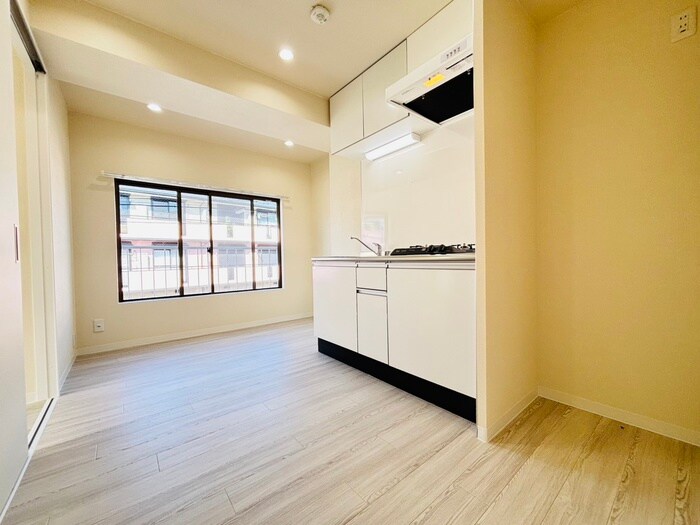 メゾンアニースティーの物件内観写真