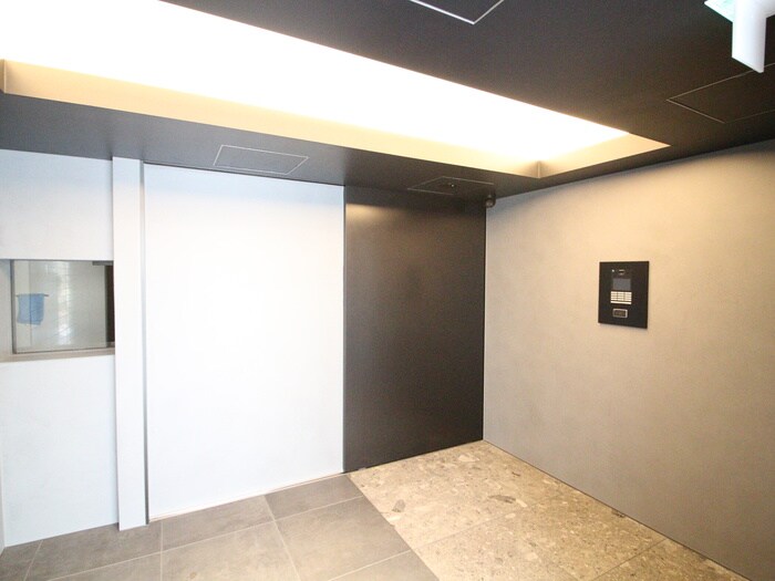 ザ・ライオンズフォーシア外神田の物件外観写真