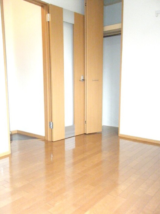 オ－ク上目黒の物件内観写真