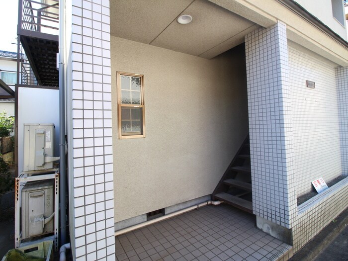 ボナール三番館の物件外観写真