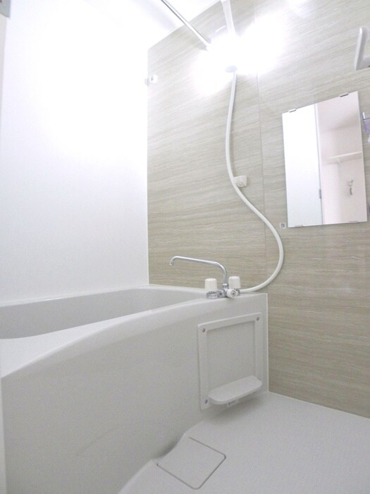 メゾンハイウエイ五反野の物件内観写真