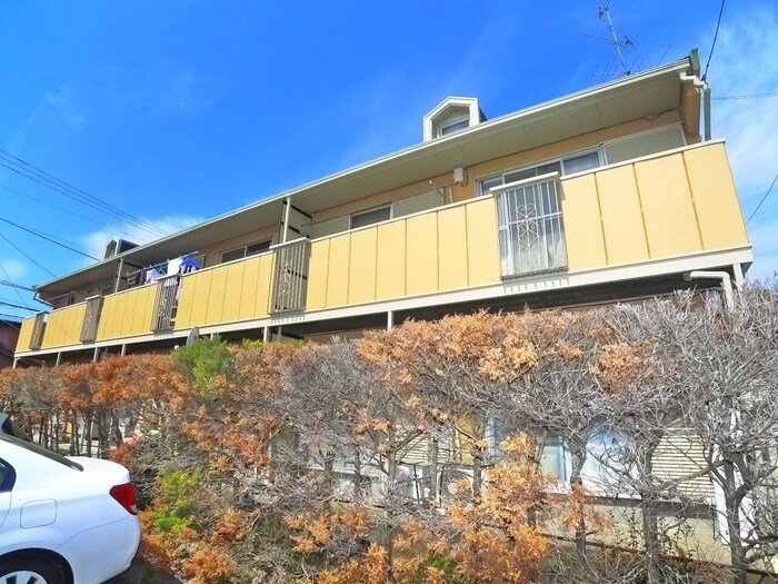 ドルフ石井Ｂ棟の物件外観写真