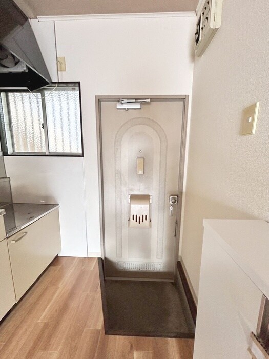 ドルフ石井Ｂ棟の物件内観写真