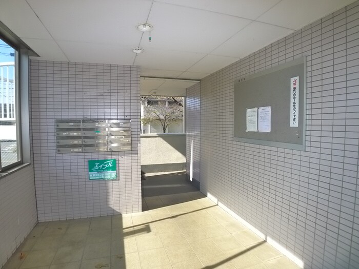 バロン浄光の物件外観写真