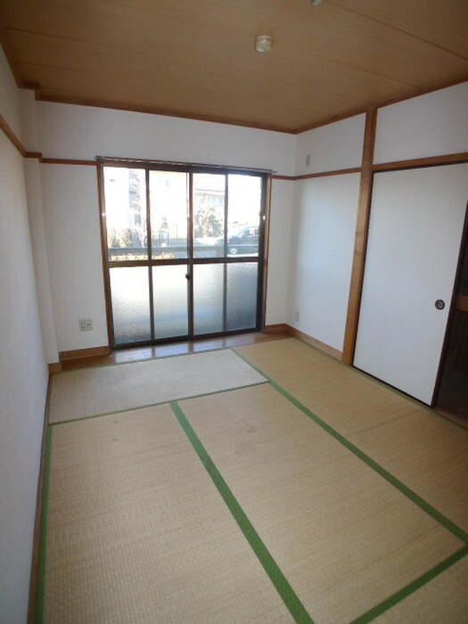 サンライズ根岸台の物件内観写真