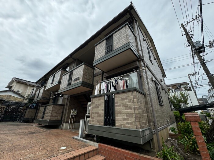 エ－デルハイムＡＢ(A棟)の物件外観写真