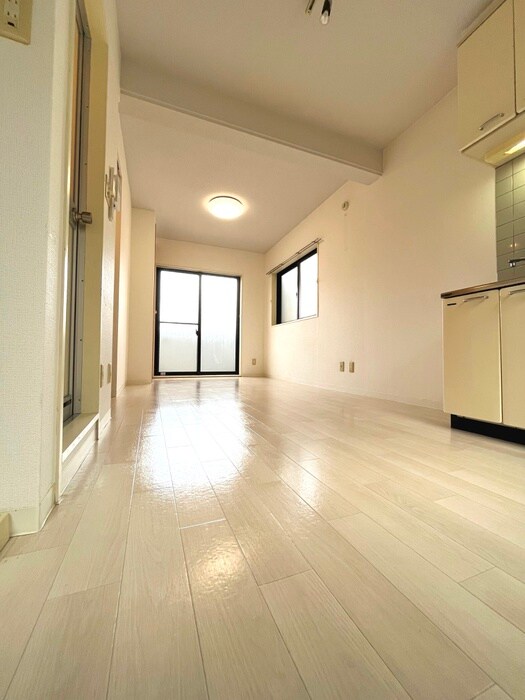 Ai court南千束の物件内観写真