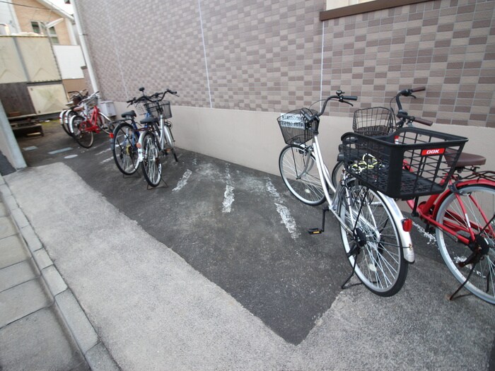 セントラルコーポ・クロッカス館の物件外観写真