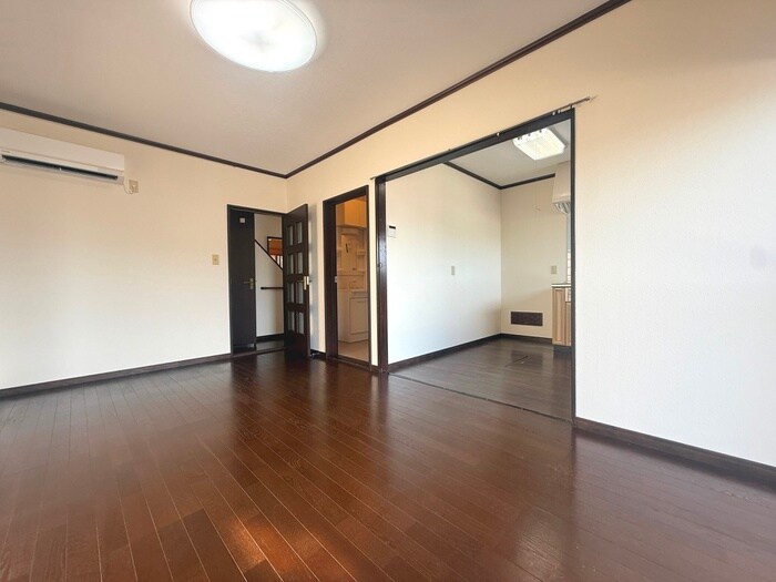 尾尻戸建の物件内観写真