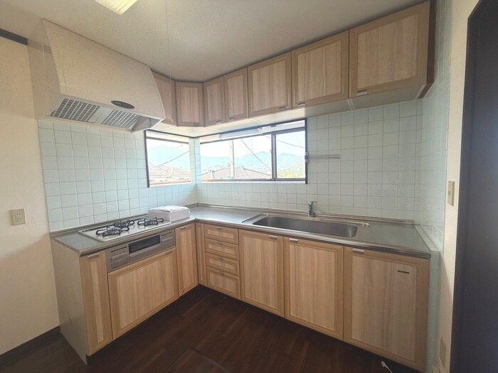 尾尻戸建の物件内観写真