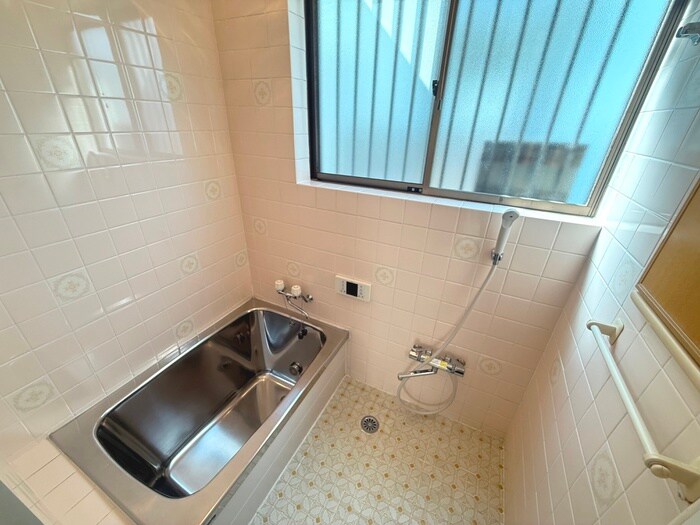 尾尻戸建の物件内観写真