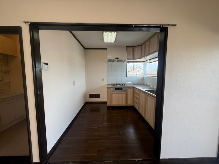 尾尻戸建の物件内観写真