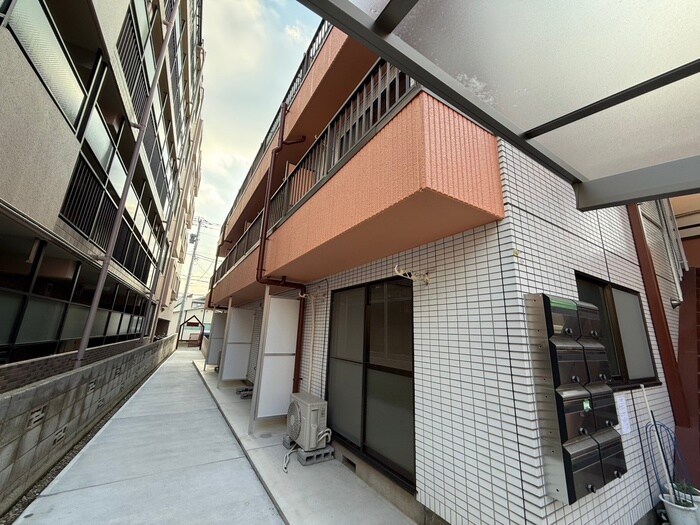 ダイワハイツの物件外観写真