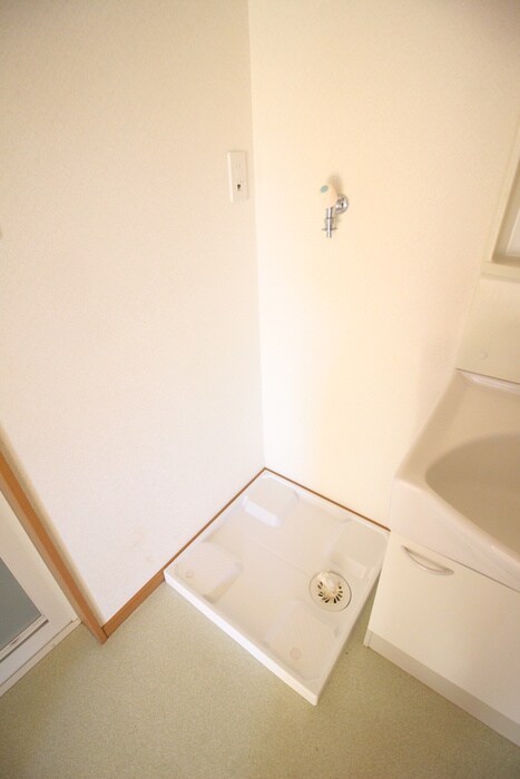 テラスハウスよつ葉Ｂの物件内観写真