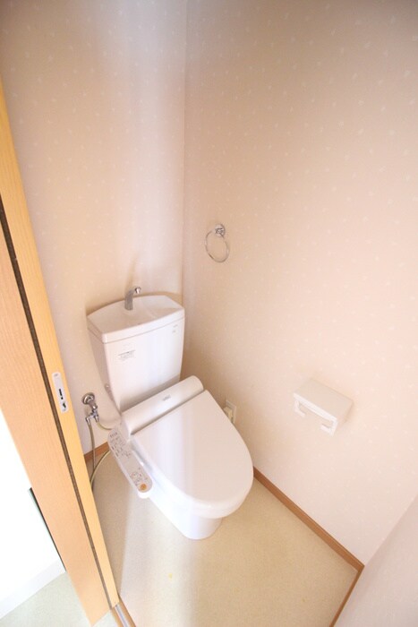 テラスハウスよつ葉Ｂの物件内観写真