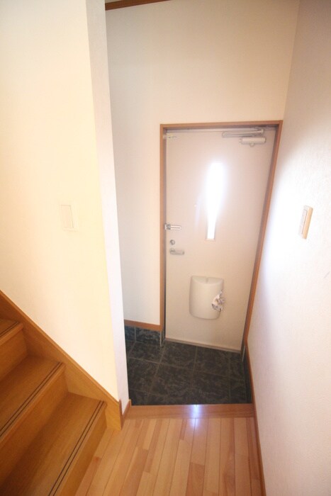 テラスハウスよつ葉Ｂの物件内観写真