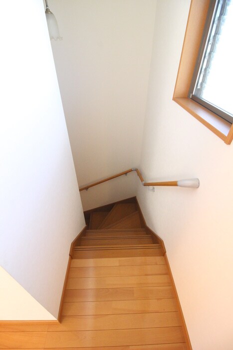 テラスハウスよつ葉Ｂの物件内観写真