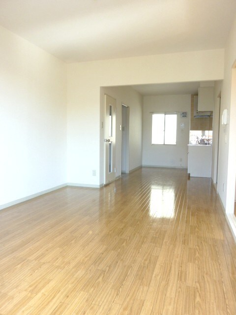 フロントヒルズの物件内観写真