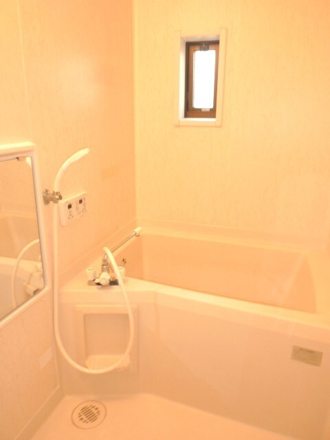 フロントヒルズの物件内観写真