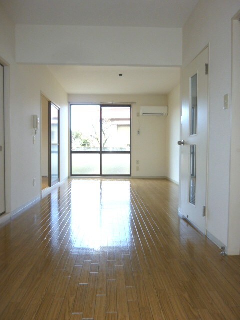 フロントヒルズの物件内観写真