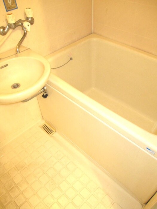 ウダガワビルの物件内観写真