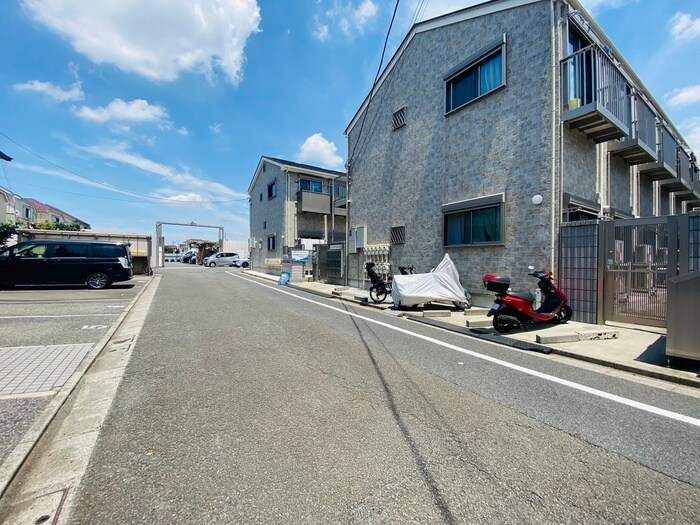 メープル石神井台の物件外観写真