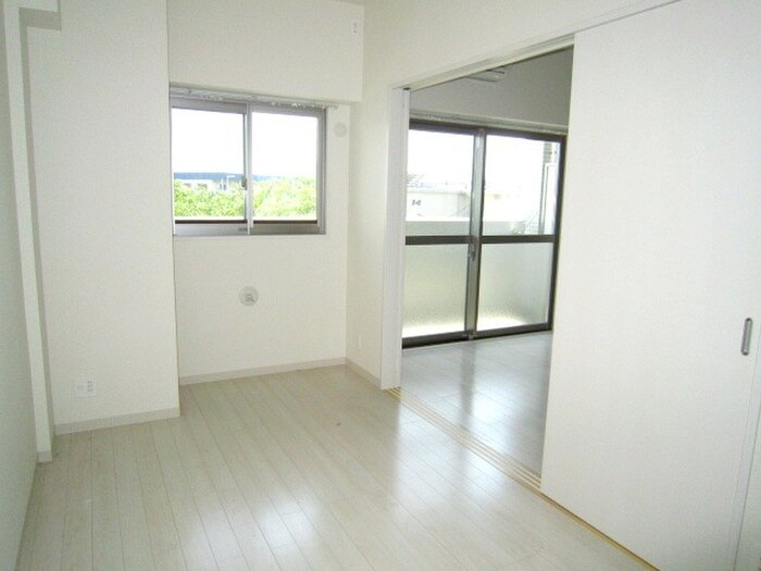 ソフィアコ－ト扇の物件内観写真