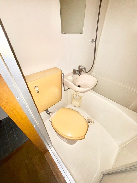 ロイヤルパレス大口の物件内観写真