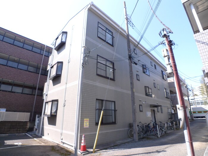 クレイドル本橋の物件外観写真