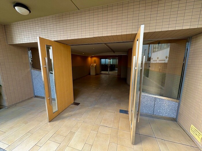 Ｉｓ新横浜の物件外観写真