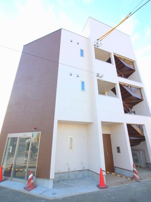 Ｉｂｒｉｏ島町の物件外観写真