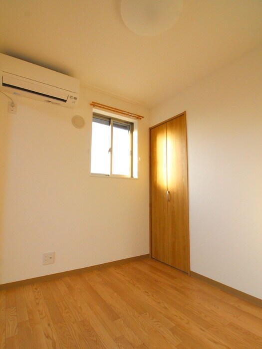 Ｉｂｒｉｏ島町の物件内観写真