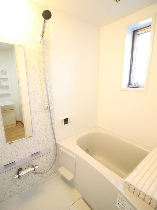 Ｉｂｒｉｏ島町の物件内観写真