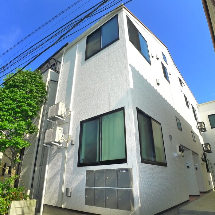 リオネス北千住の物件外観写真