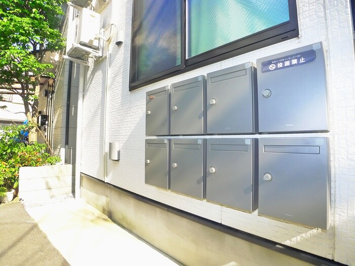 リオネス北千住の物件外観写真